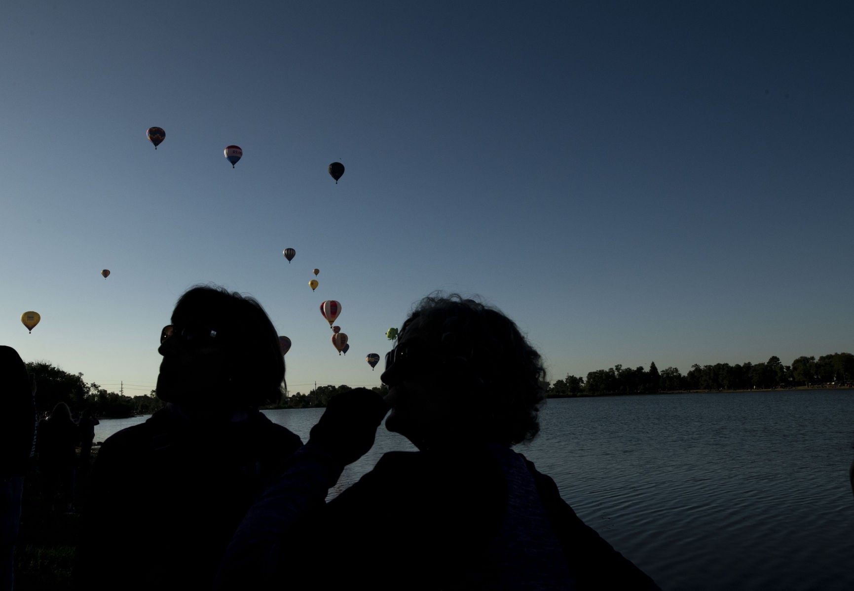090219-news-liftoffballoons 15.jpg